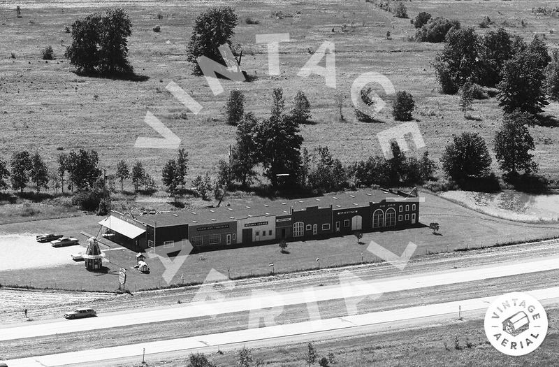 Poll Museum - 1974 Photo (newer photo)